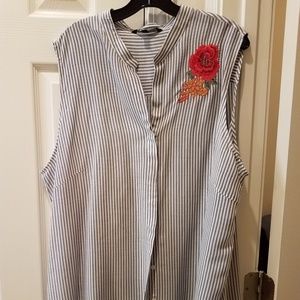 NWOT**Sleeveless Blouse